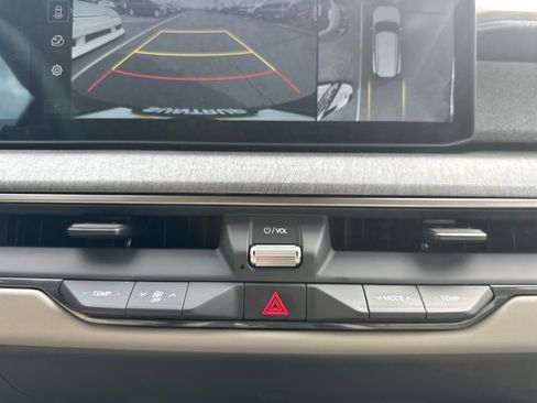 New 2026 Kia EV9 Wind image 21