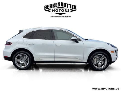 Used 2016 Porsche Macan S AWD/4WD image 2