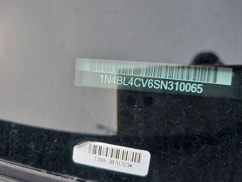 Used 2025 Nissan Altima 2.5 SR image 9