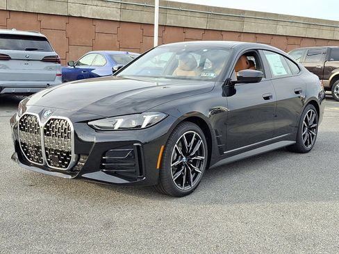 New 2026 BMW 430i xDrive w/ M Sport Package image 2