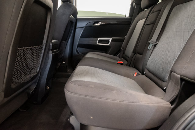 Used 2013 Chevrolet Captiva Sport LT FWD image 23