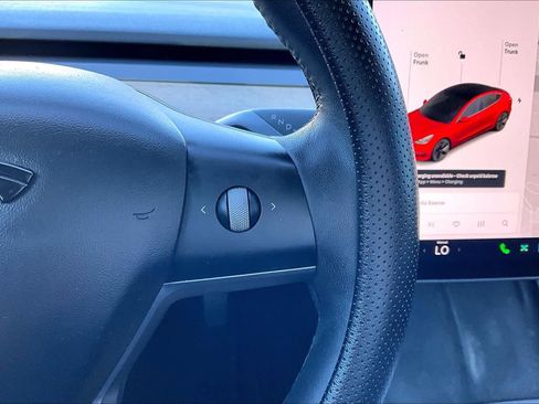 Used 2022 Tesla Model 3 RWD image 24