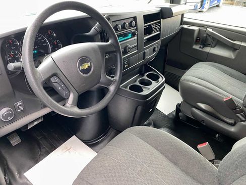 Used 2024 Chevrolet Express 2500 w/ Driver Convenience Package image 7