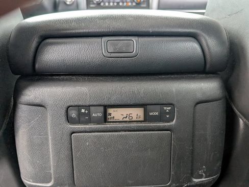 Used 2021 Nissan Armada SL w/ Captain's Chairs Package AWD/4WD image 30
