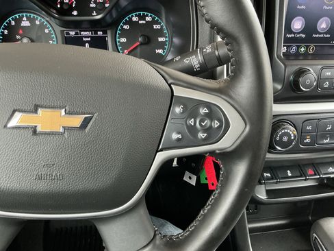 Used 2022 Chevrolet Colorado LT w/ Fleet Safety Package image 13