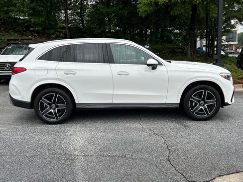Certified 2024 Mercedes-Benz GLC 300 image 5