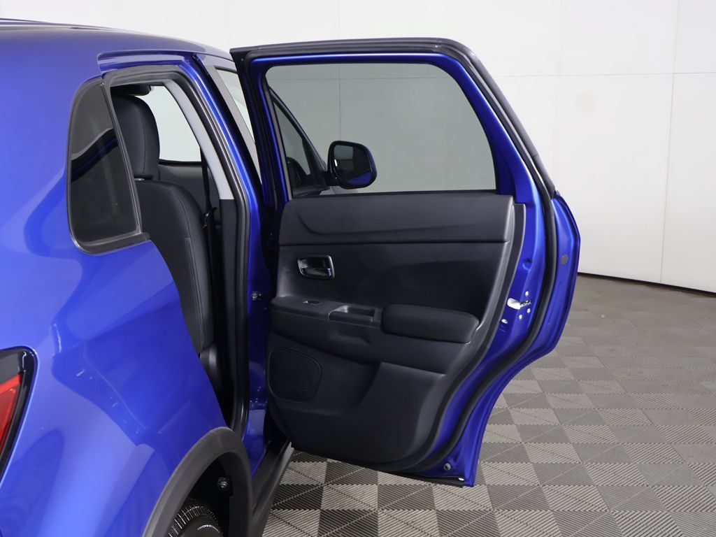 New 2027 Mitsubishi Outlander Sport FWD image 18