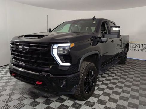 Certified 2025 Chevrolet Silverado 2500 LT w/ Trail Boss Package image 4