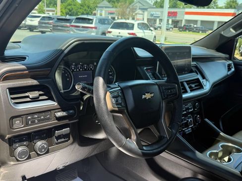 Used 2021 Chevrolet Tahoe High Country AWD/4WD image 46
