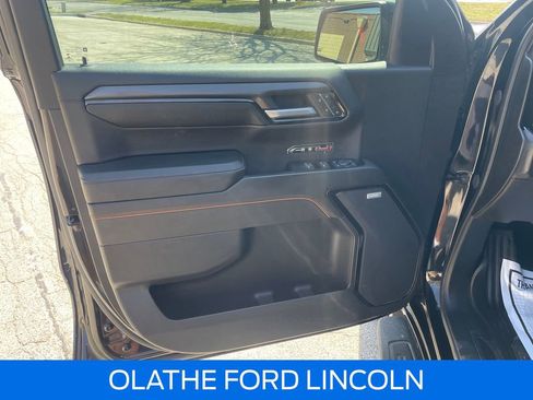 Used 2023 GMC Sierra 1500 AT4 w/ Technology Package image 14