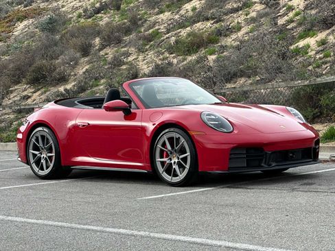 New 2026 Porsche 911 Carrera 4S image 11