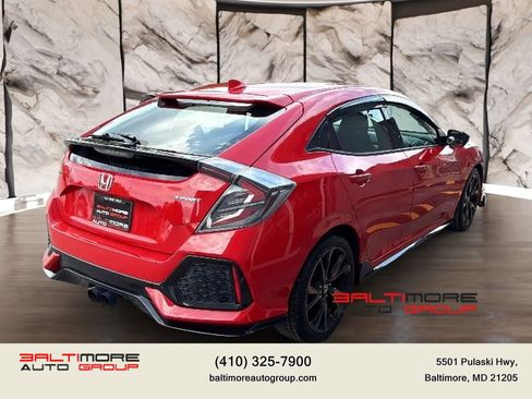 Used 2017 Honda Civic Sport image 4