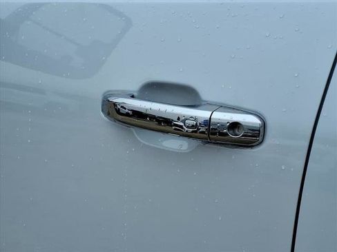 New 2026 Chevrolet Silverado 3500 High Country w/ High Country Premium Package image 17