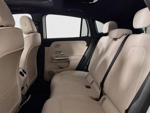 Certified 2026 Mercedes-Benz GLA 250 image 9