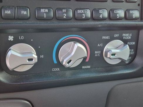 Used 2002 Ford F150 Lightning RWD image 20