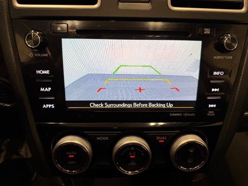 Used 2017 Subaru Forester 2.5i Touring image 43