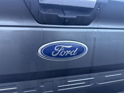 Used 2019 Ford F150 XLT w/ Equipment Group 302A Luxury image 6