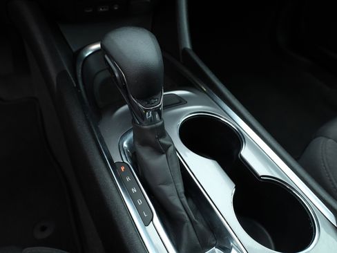 Used 2023 Chevrolet Malibu LT image 12