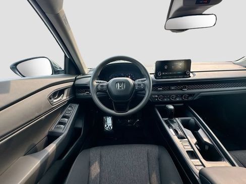 Certified 2025 Honda Accord SE image 26