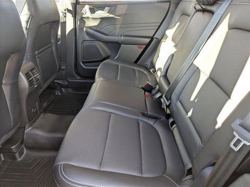 Used 2021 Ford Escape Titanium w/ Class II Trailer Tow Package image 18