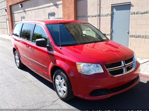 Used 2012 Dodge Grand Caravan SE image 1