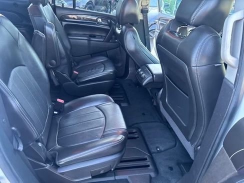 Used 2017 Buick Enclave Leather AWD/4WD image 34