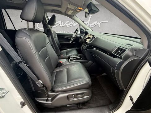 Used 2022 Honda Pilot Touring image 24