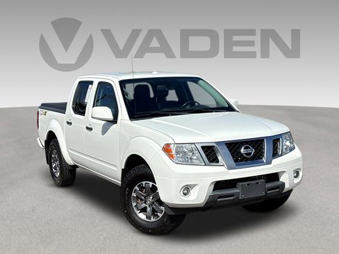 Used 2018 Nissan Frontier PRO-4X image 1