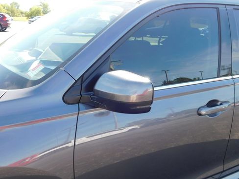 Used 2023 Honda Pilot Elite image 11