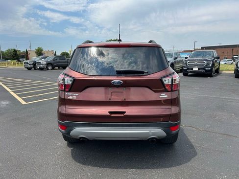 Used 2018 Ford Escape SE FWD image 8