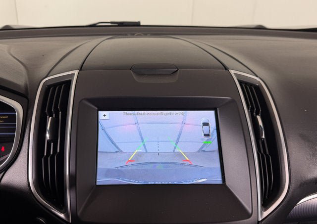 Used 2016 Ford Edge Titanium w/ Technology Package FWD image 14