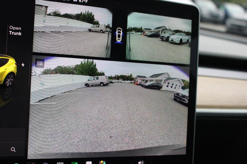 Used 2024 Tesla Model Y Long Range AWD/4WD image 18