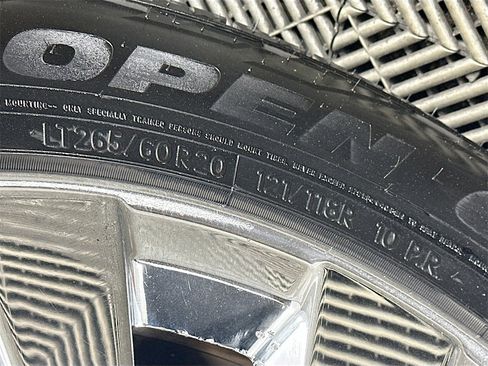 Used 2018 GMC Sierra 2500 Denali w/ Duramax Plus Package image 34