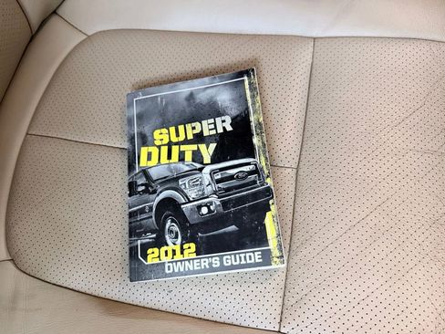 Used 2012 Ford F250 Lariat w/ Chrome Pkg image 35