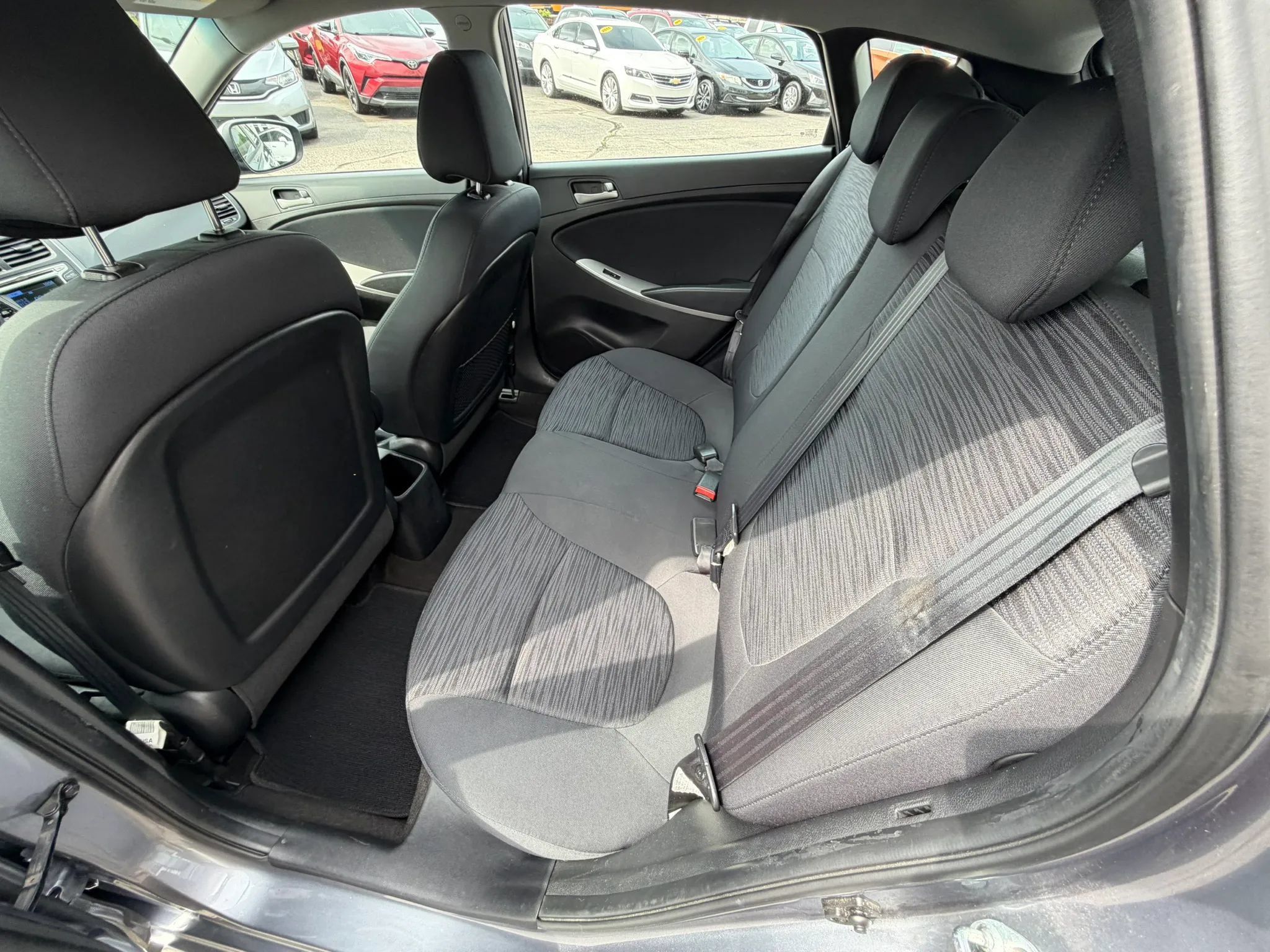 Used 2017 Hyundai Accent SE FWD image 23