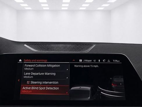 Used 2022 BMW 330e RWD image 28
