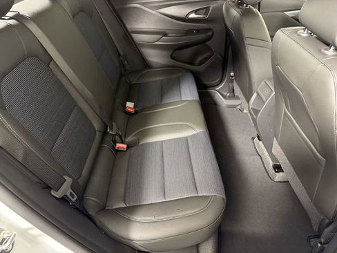 New 2026 Buick Envista Preferred w/ Convenience II Package image 25