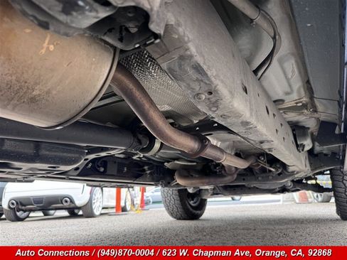 Used 2017 Toyota Tacoma TRD Off-Road RWD image 37