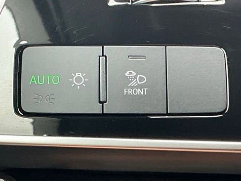 Used 2025 Audi Q7 3.0T Premium Plus AWD/4WD image 36