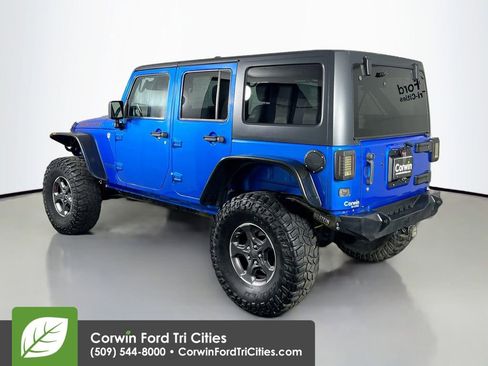 Used 2015 Jeep Wrangler Unlimited Rubicon AWD/4WD image 11