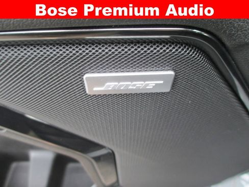 Used 2024 GMC Sierra 1500 AT4 w/ Technology Package image 23