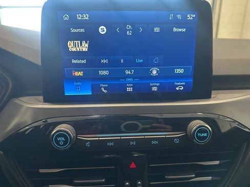 Used 2025 Ford Escape Active image 17