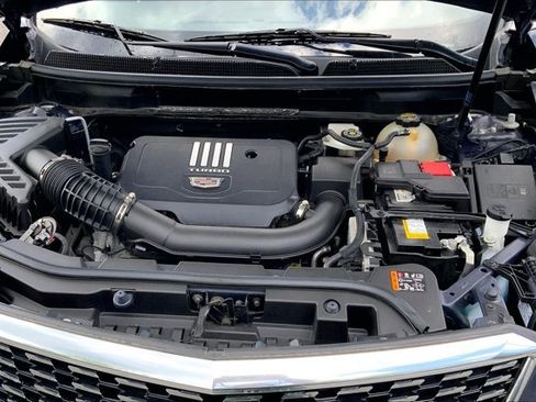 Used 2025 Cadillac XT5 Luxury AWD/4WD image 9