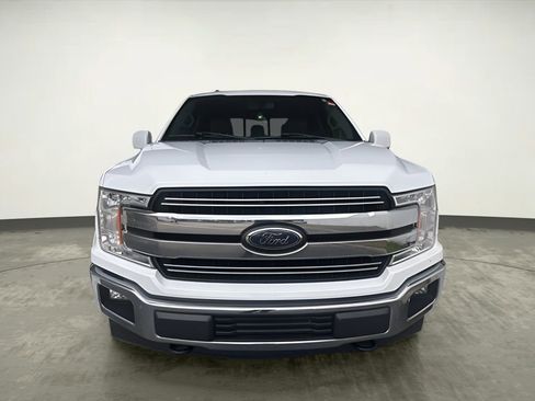 Used 2018 Ford F150 Lariat w/ Trailer Tow Package image 14