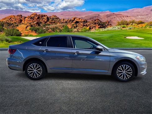 Used 2021 Volkswagen Jetta S image 3