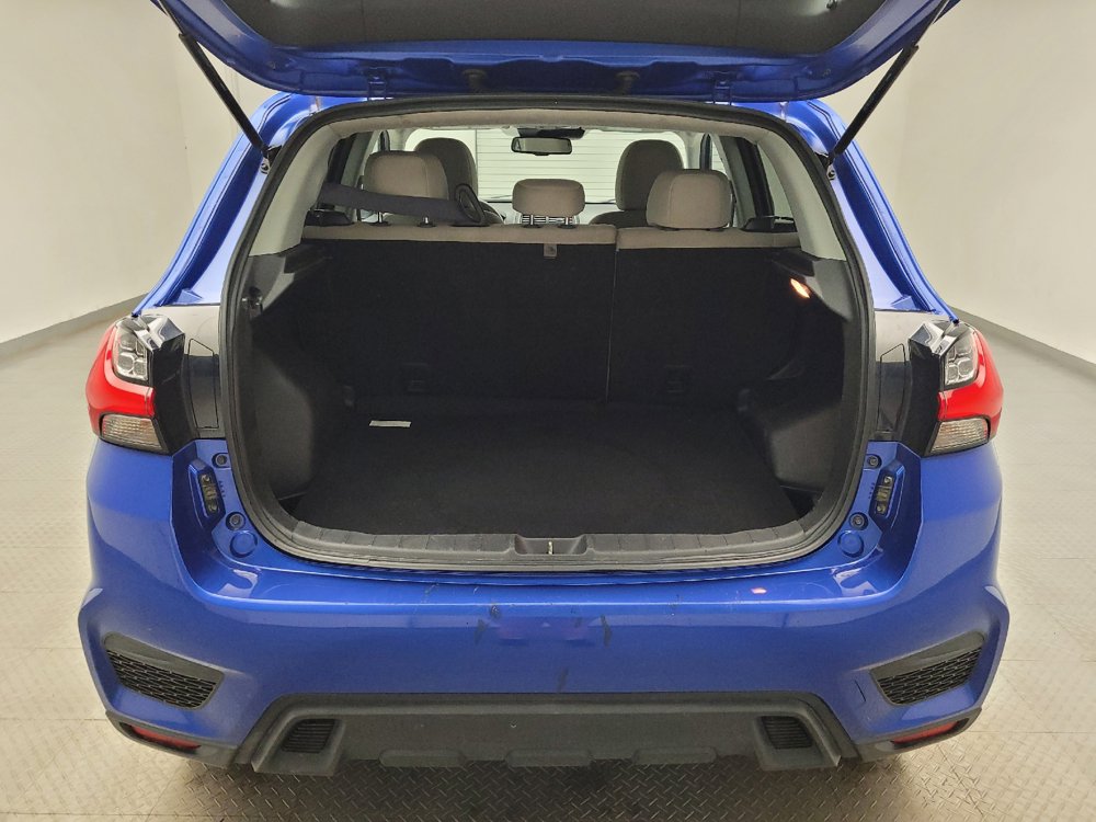 Used 2021 Mitsubishi Outlander Sport ES FWD image 29