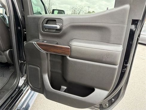 Used 2019 GMC Sierra 1500 SLT w/ SLT Premium Plus Package image 16