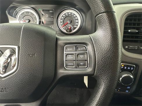 Used 2015 RAM 1500 Express image 25