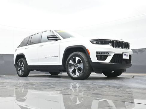Used 2023 Jeep Grand Cherokee 4WD 4xe image 53