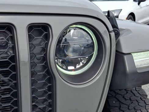 Used 2023 Jeep Wrangler Unlimited Rubicon 4xe w/ Steel Bumper Group AWD/4WD image 9